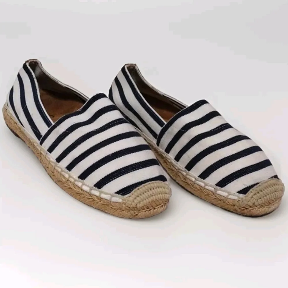 Vionic Valeri Striped Espadrilles Womens Slip-On Beach Flats US 6.5 Arch Support